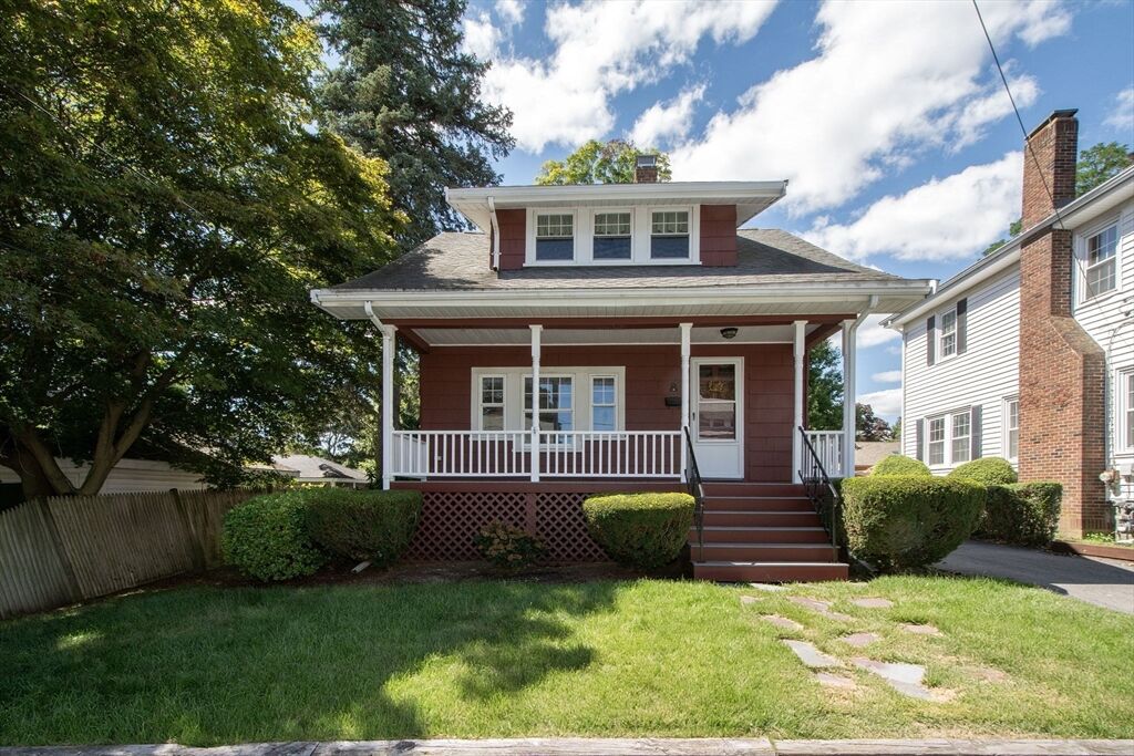 Property Photo:  10 Elmlawn Rd  MA 02184 