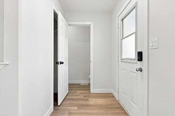 Property Photo: 10150 121 138 AB T8V 8H2
