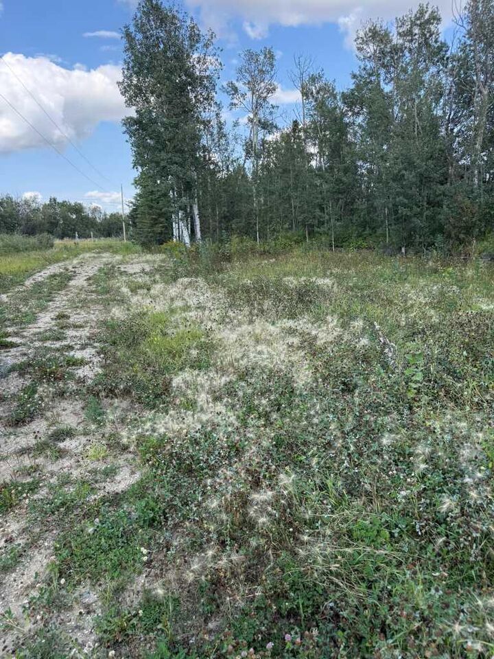 Property Photo: 1019 Township Road 391 AB T4P 0E8
