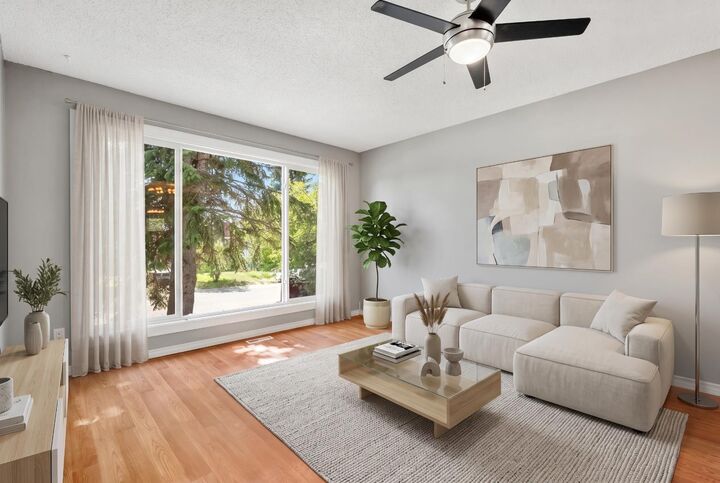 Property Photo:  125 Carr Place  AB T1S 1E2 
