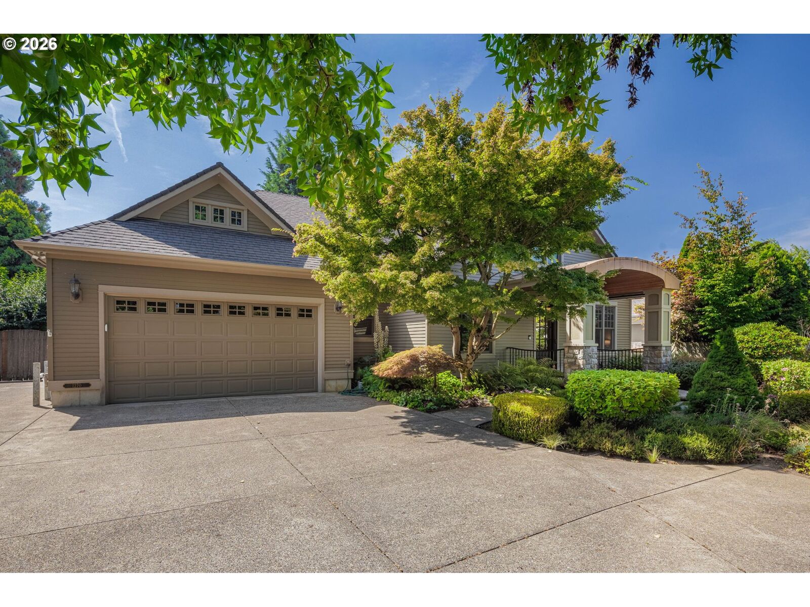 Property Photo: 1270 Brickley Rd OR 97401