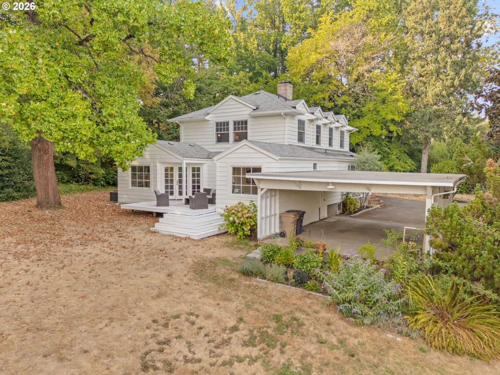 Property Photo: 2300 Childs Rd OR 97034