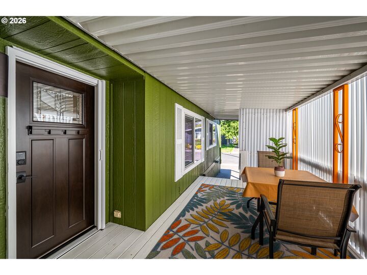 Property Photo: 1199 N Terry St 219 OR 97402
