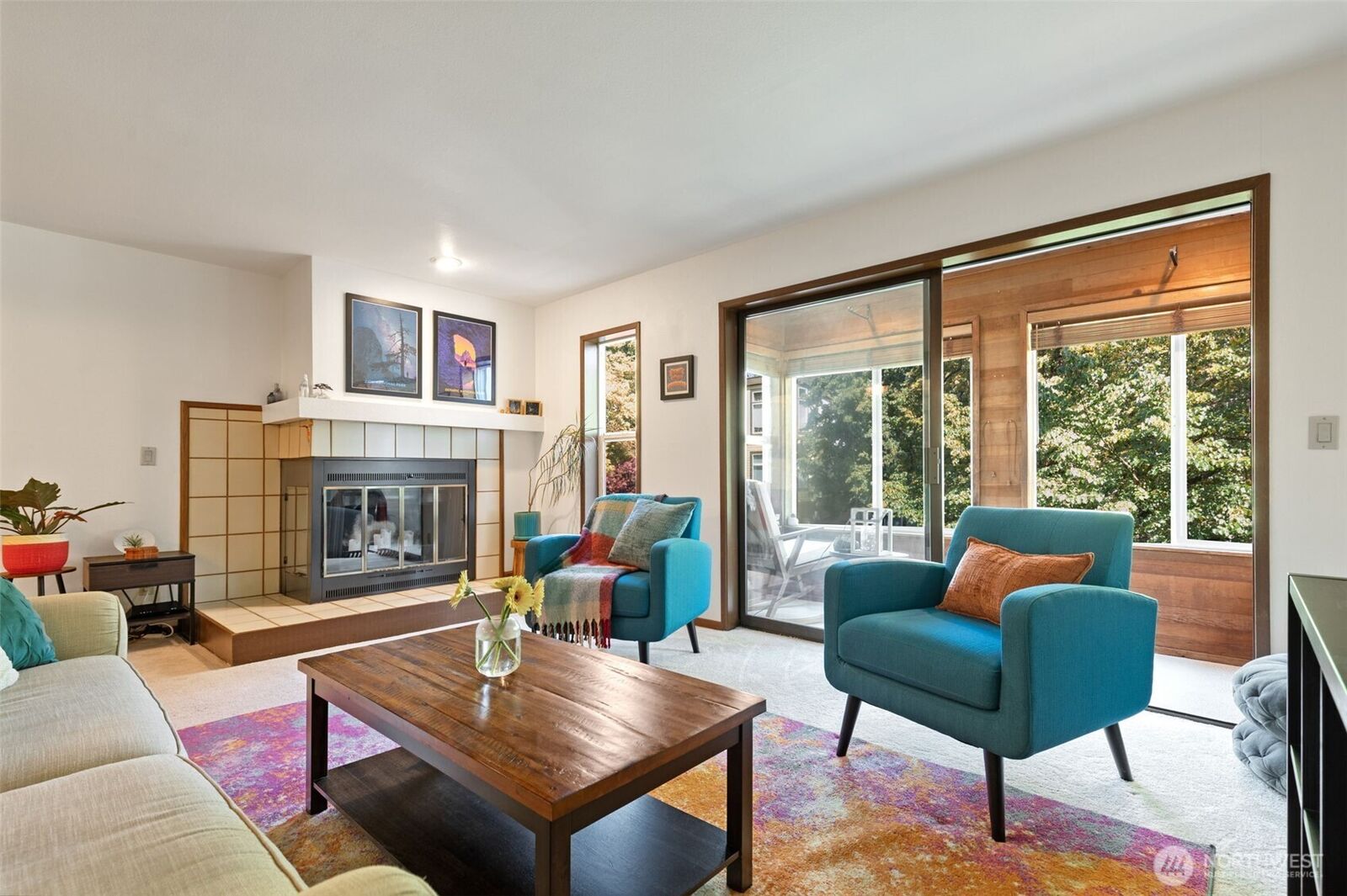 Property Photo:  12027  15th Avenue NE 304  WA 98125 