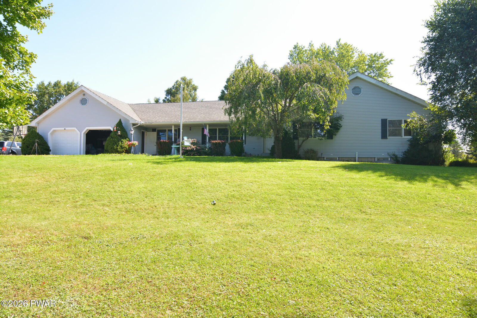 Property Photo:  117 Alfred Drive  PA 18426 
