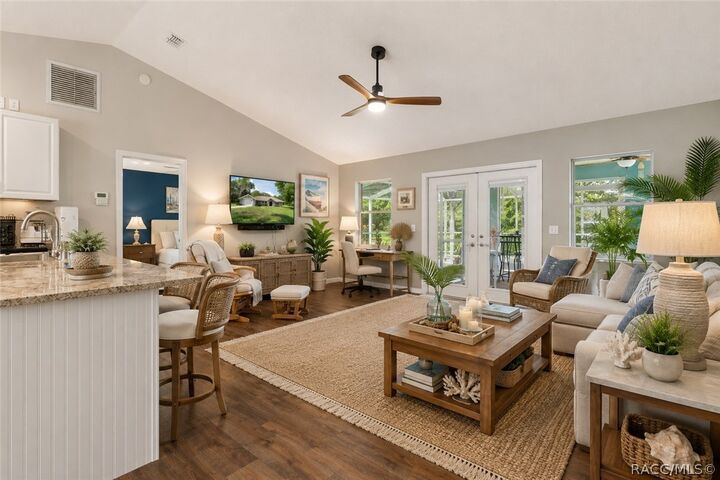 Property Photo:  9690 N Alder Avenue  FL 34428 