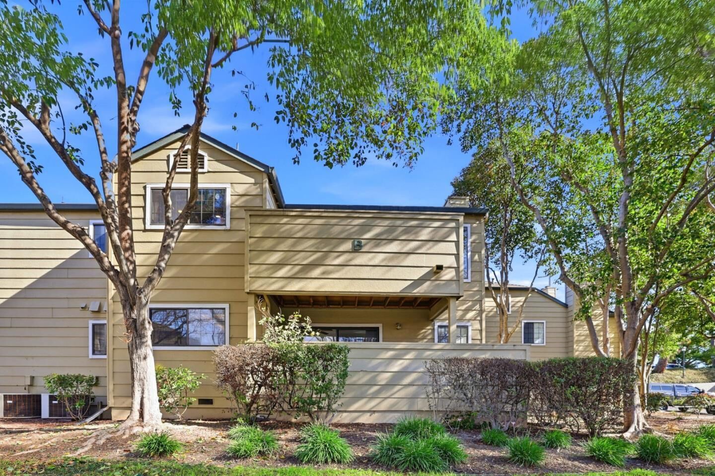 Property Photo: 3241 Heather Ridge Court CA 95136