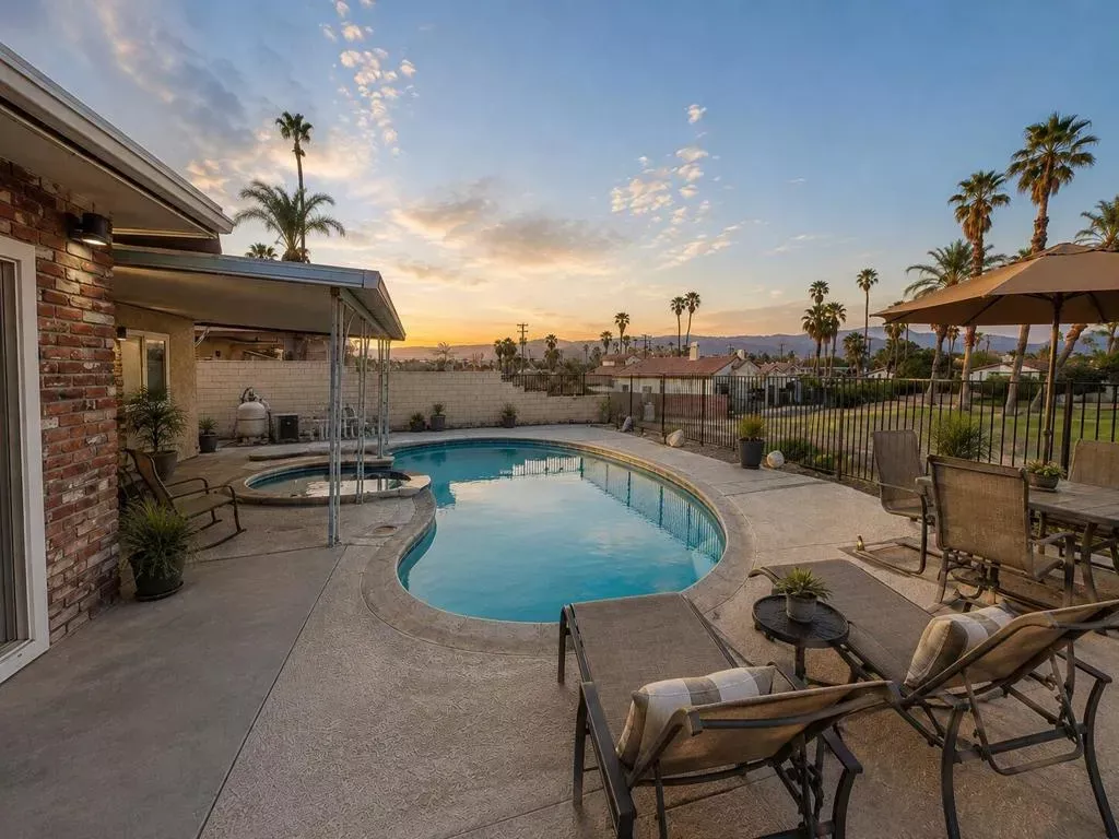 Property Photo:  43400 Illinois Avenue  CA 92211 