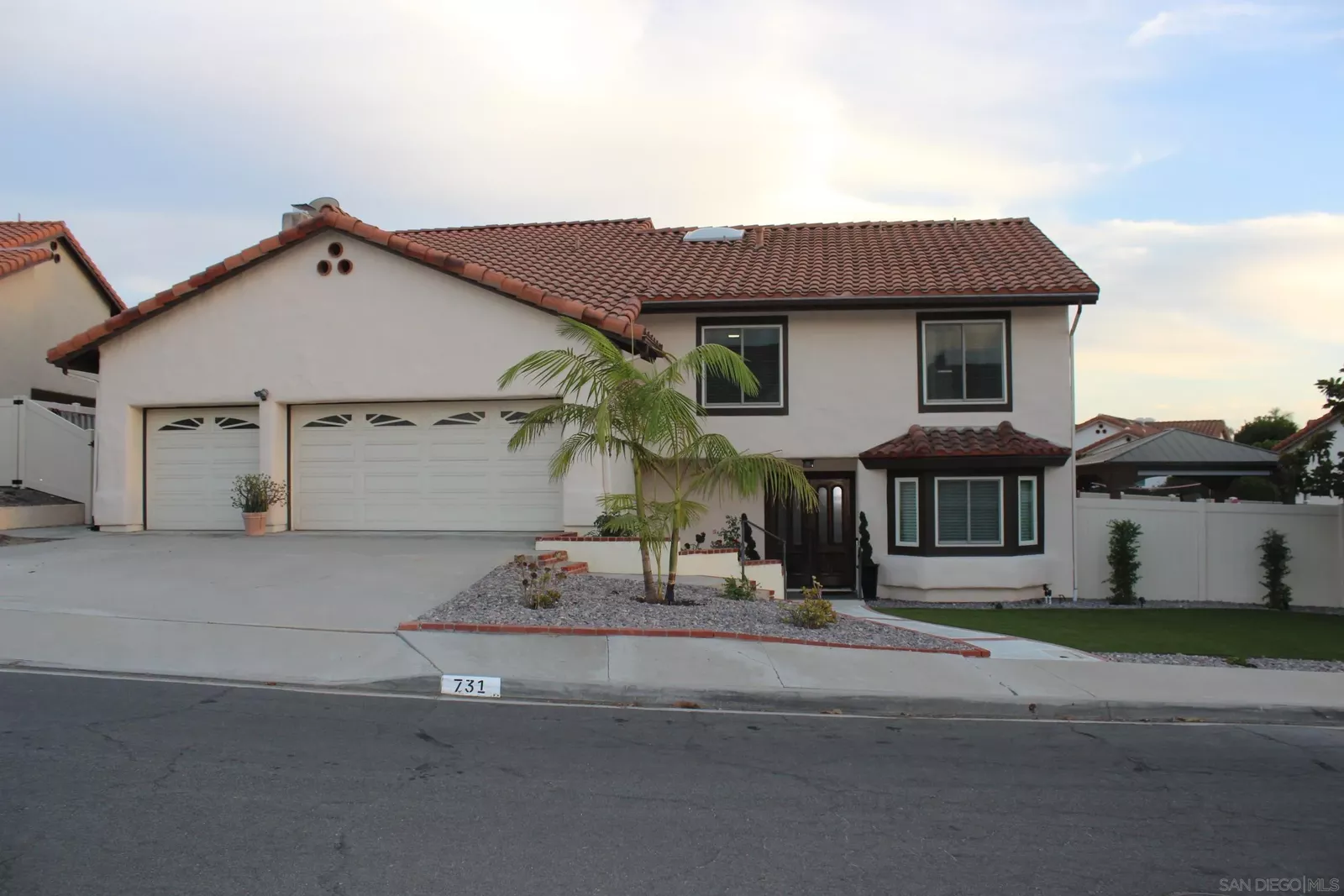 Property Photo:  731 Inspiration  CA 92025 