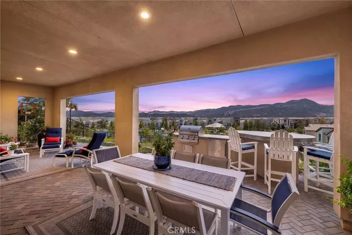 Property Photo: 492 Sunrise CA 92694