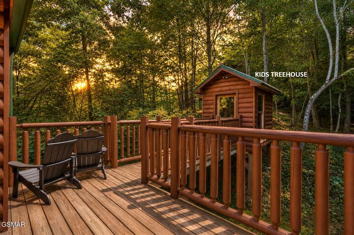 Property Photo: 1824 Rhododendron Lane TN 37876