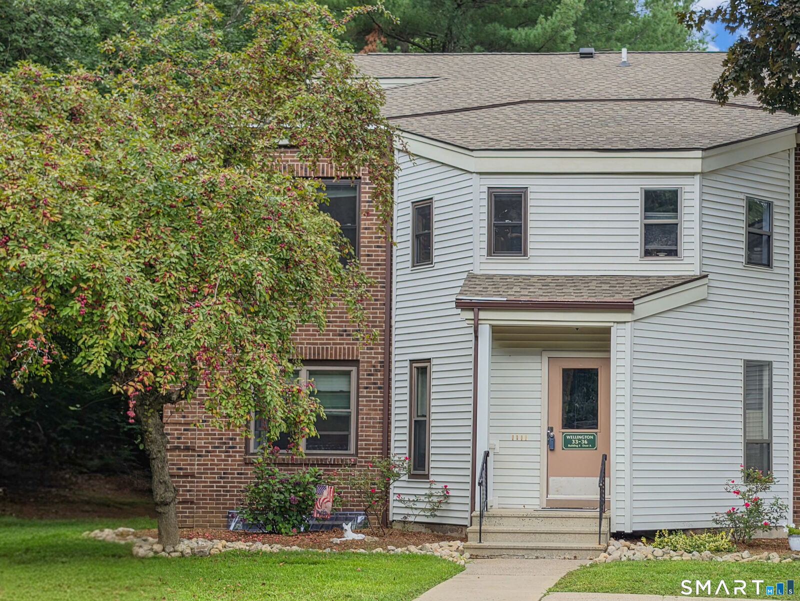 Property Photo:  36 Wellington Drive 36  CT 06032 