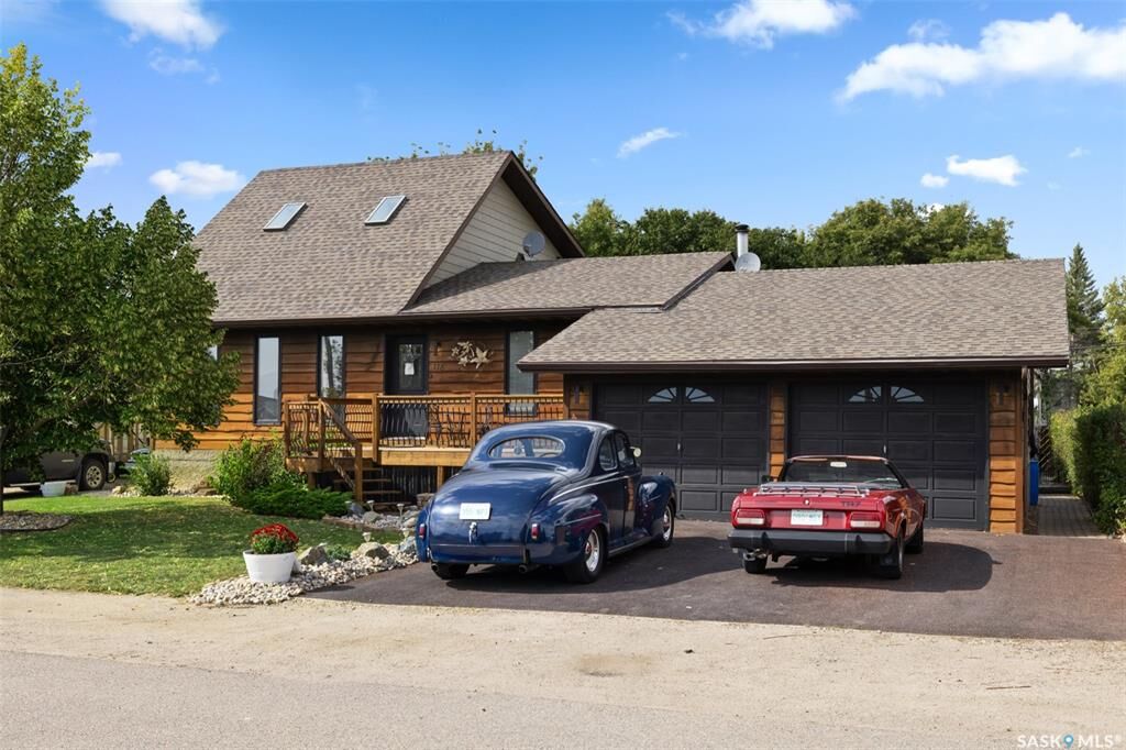 Property Photo:  116 Courtside Crescent  SK S0G 3Z0 