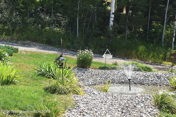 Property Photo:  71 Redwood Road  WY 83127 