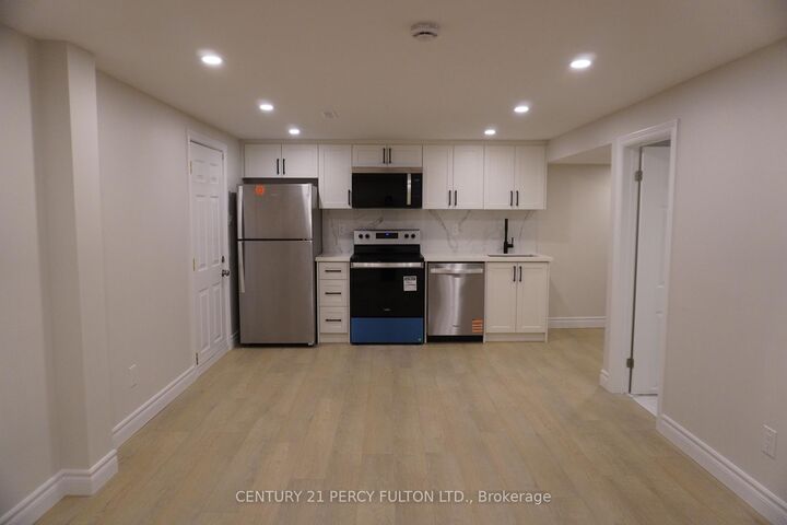 Property Photo: 2 Pitfield Road Bsmt ON M1S 1X7