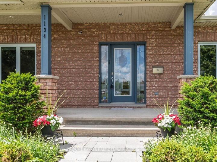 Property Photo:  1134 Stittsville Main Street  ON K2S 0B9 