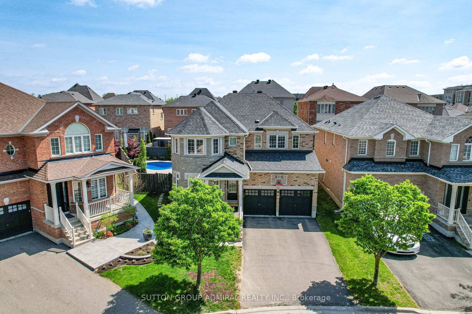 Property Photo: 45 Gamla Road ON L6A 0W5