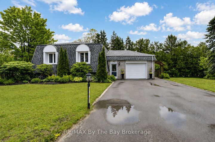 93 Frederick Drive — photo 1