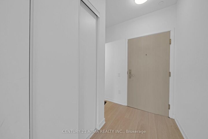 Property Photo: 500 Wilson Avenue 1124 ON M3H 0E5