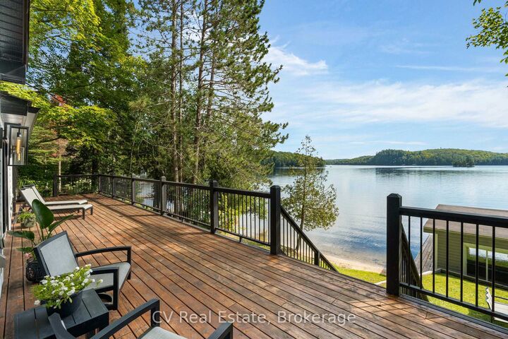 1017 White Pine Road — photo 1