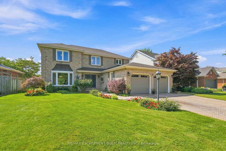 Property Photo:  40 Dalemere Crescent  ON L2N 7K3 