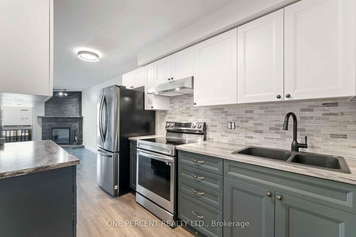 Property Photo:  6643 Bilberry Drive A  ON K1C 4N5 