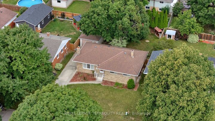 Property Photo: 126 Partridge Crescent ON N7L 1E9