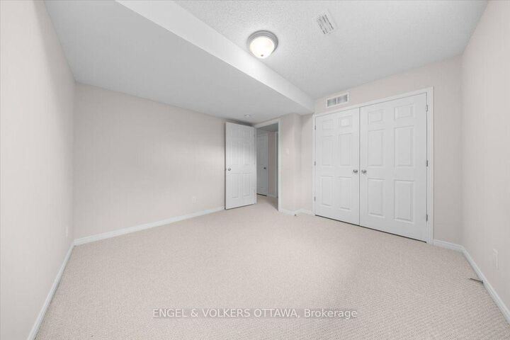 Property Photo: 429 Sweetflag Street ON K2J 5T7