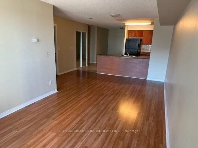 Property Photo: 5508 Yonge Street 701 ON M2N 7L2