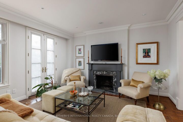 Property Photo: 18A Deer Park Crescent ON M4V 2C2