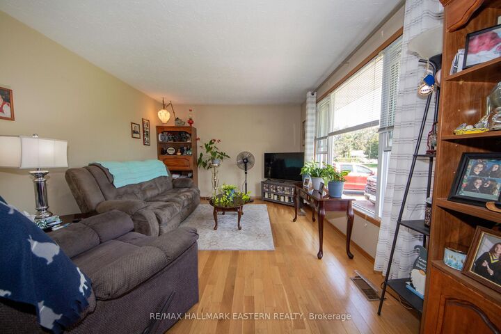 Property Photo:  796 Maple Drive  ON K0L 1T0 