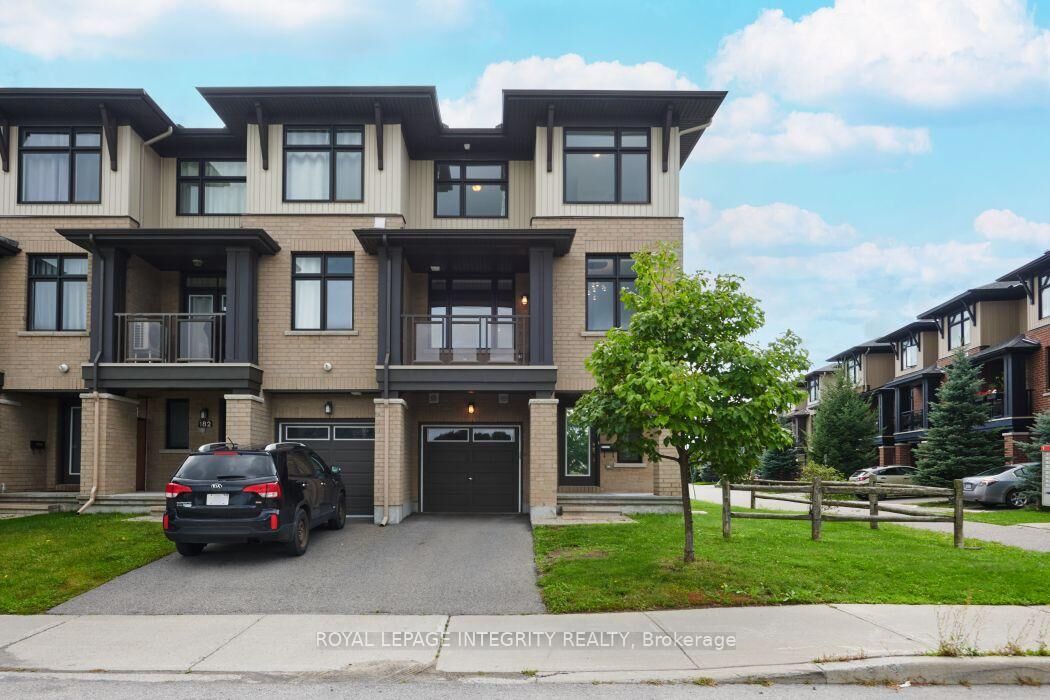 Property Photo:  180 Poplin Street  ON K4M 0G9 