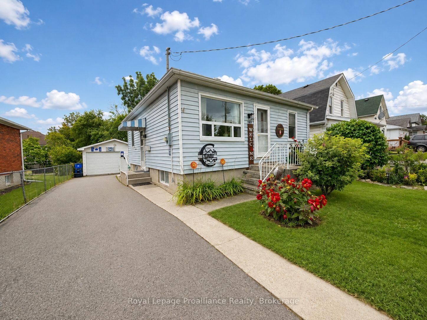 Property Photo:  163 Shuter Street  ON K8V 3L9 