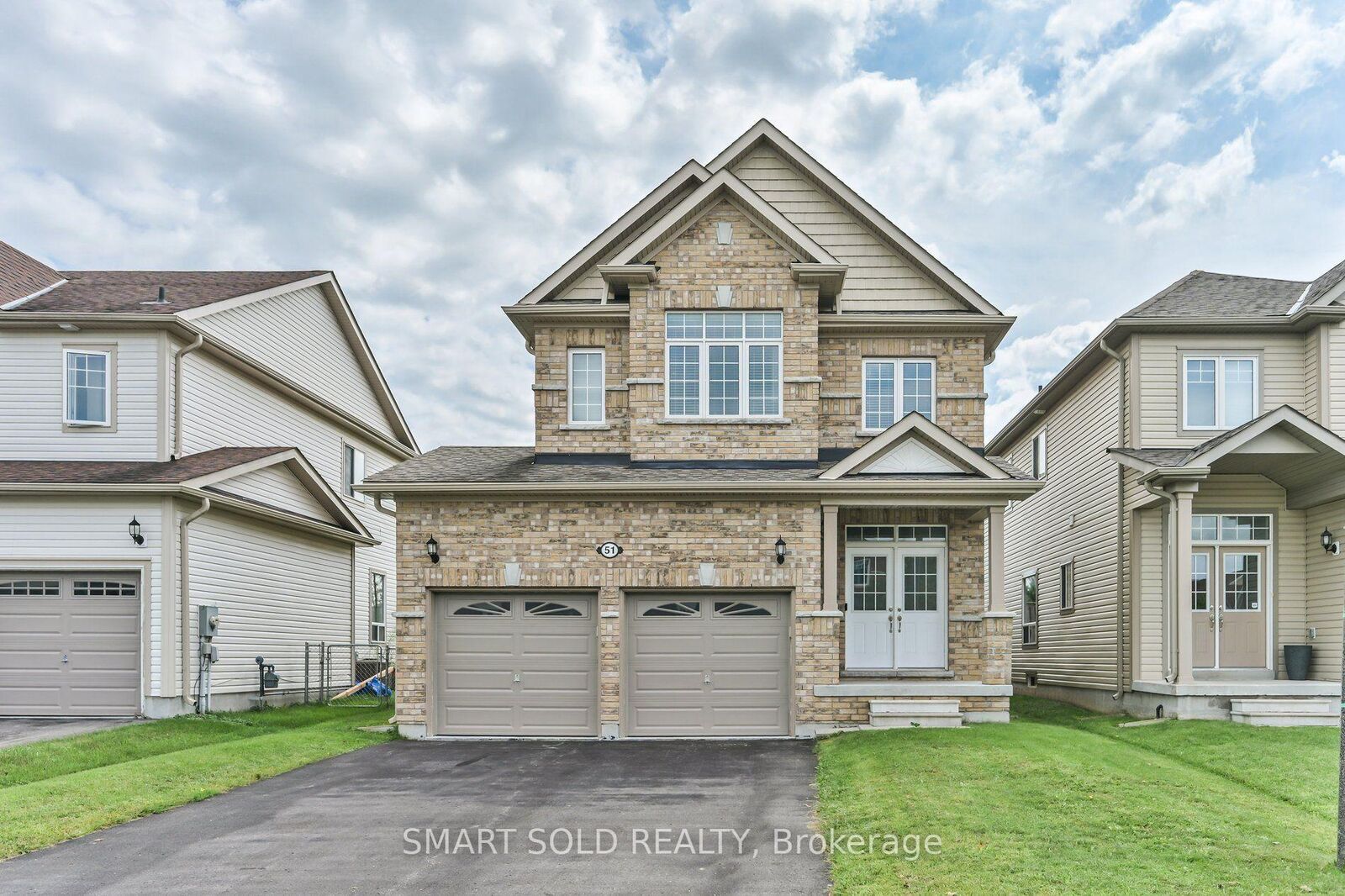 Property Photo: 51 Bramsey Street ON L0E 1R0