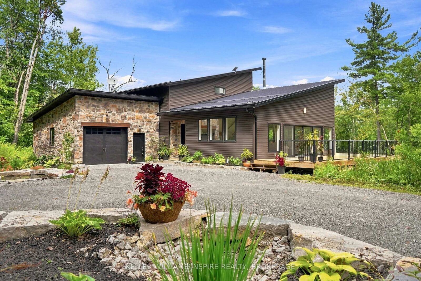Property Photo: 866 Godolphin Road ON K0L 1L0