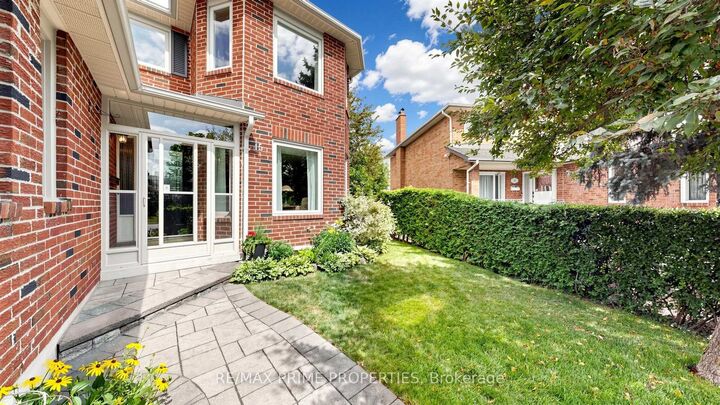 Property Photo: 15 Marsh Street ON L4C 7P5