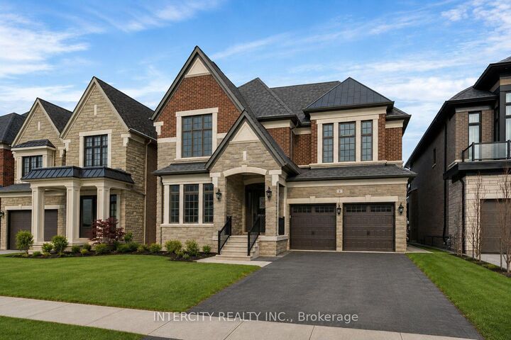 8 Heart Lake Circle — photo 1