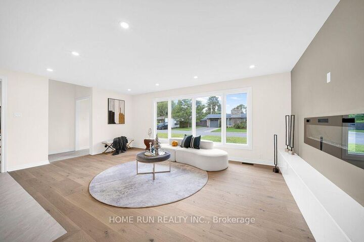 Property Photo: 50 Ullswater Drive ON K2H 5H6