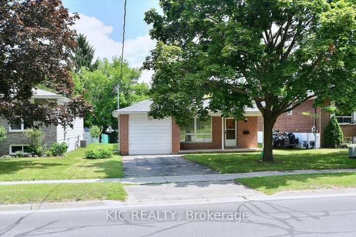 30 Kawartha Heights Boulevard — photo 1