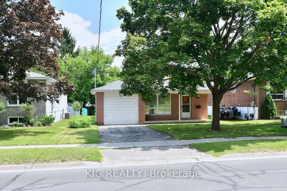 Property Photo: 30 Kawartha Heights Boulevard ON K9J 8B3