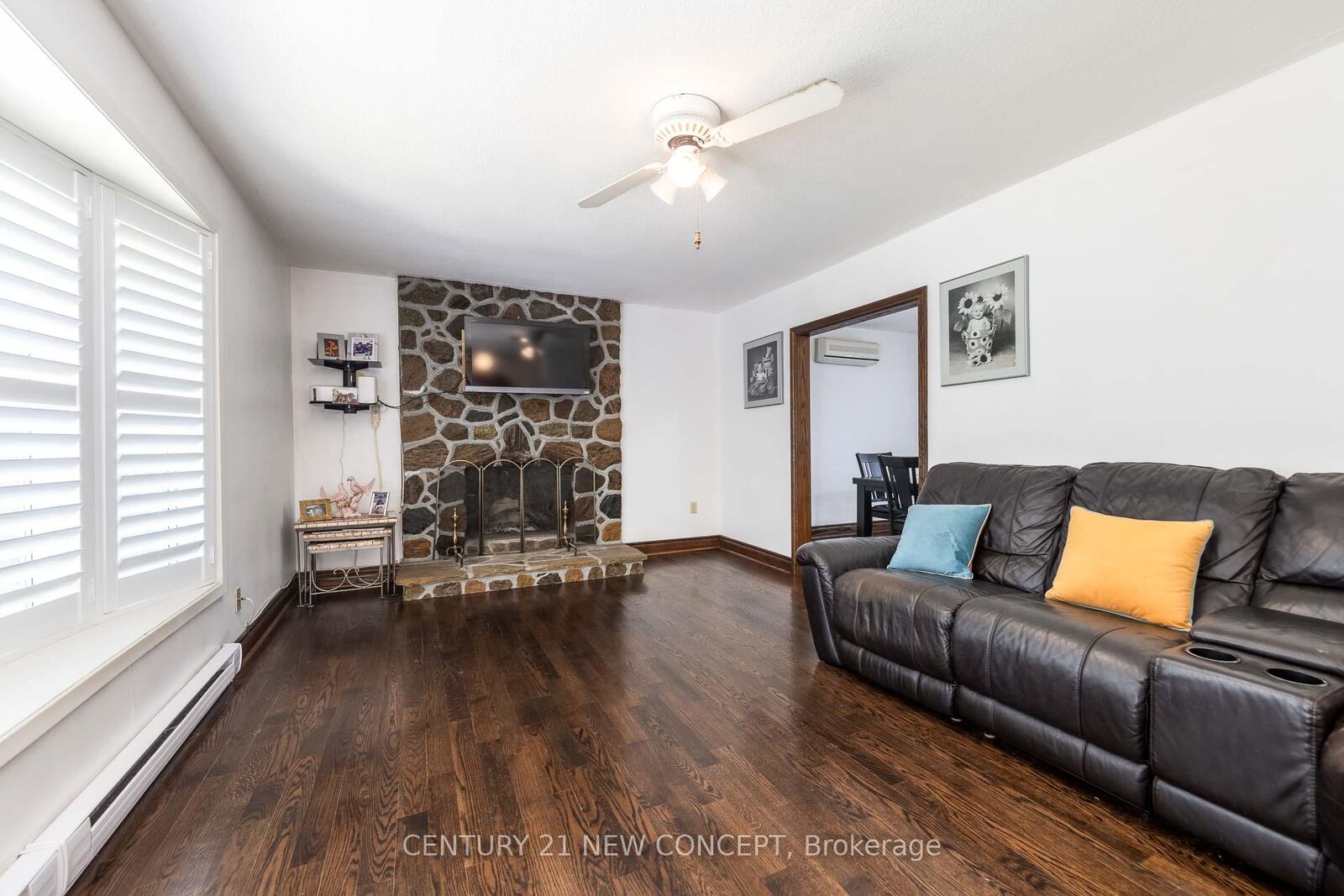 Property Photo:  20430 Bathurst Street  ON L9N 1P5 