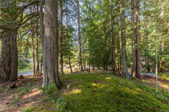 Property Photo:  3610 Jolly Roger Cres  BC V0N 2M2 