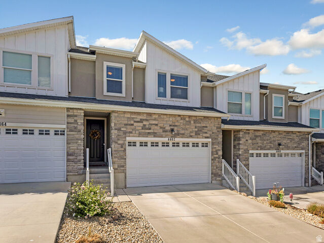 Property Photo: 4462 W Mountain Run Ln W UT 84096