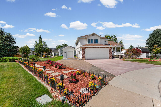 Property Photo: 28 S Scott Cir W UT 84050