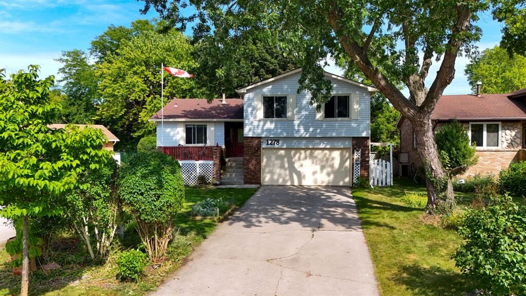 Property Photo: 1278 Andrew Court ON N7V 4H4