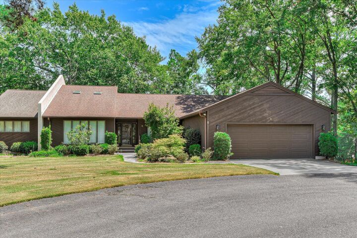 Property Photo:  4 Prestwick Court  SC 29803 