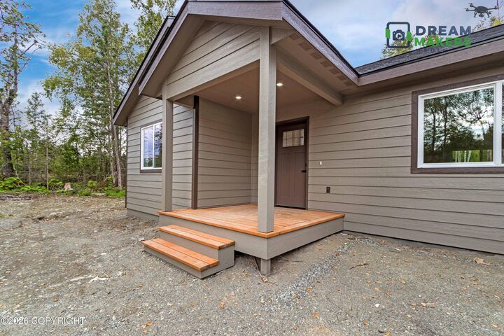 Property Photo:  707 E Strathclyde Lane  AK 99654 