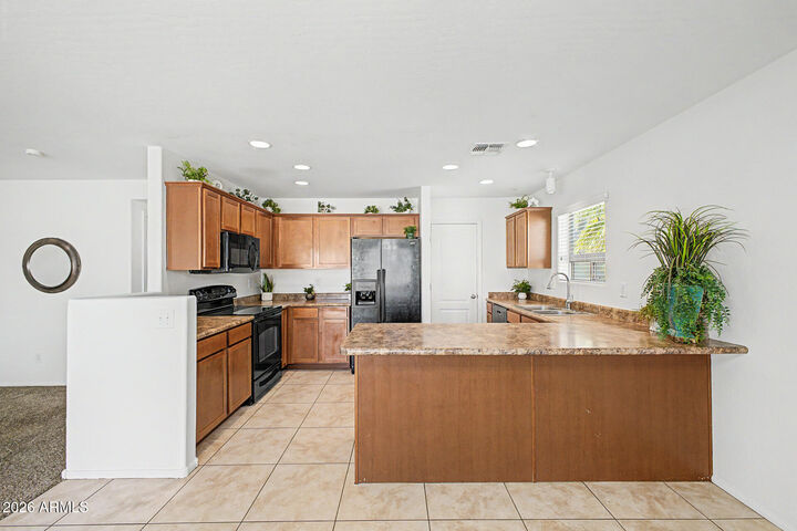 Property Photo: 28981 N Coal Avenue AZ 85143