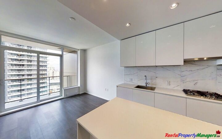 Property Photo:  4650 Brentwood Boulevard 1406  BC V5C 0M3 