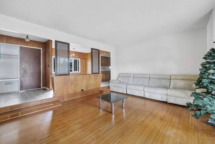 Photo de la propriété: 761 Cottonwood Avenue BC V3J 2S8